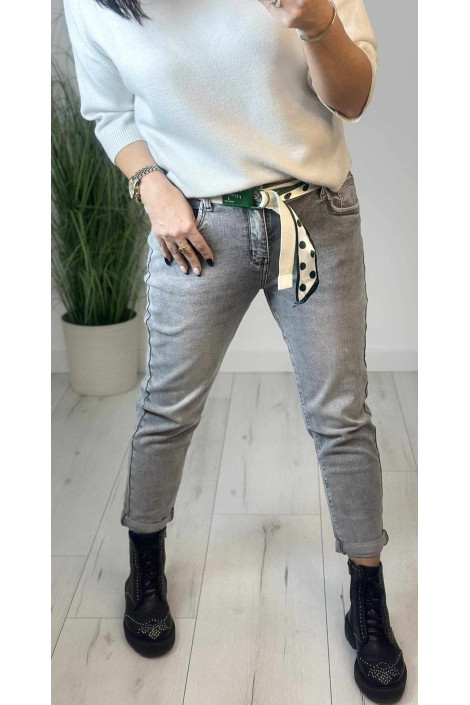 Spodnie damskie z miękkiego jeansu slim z paskiem szare MOM FIT