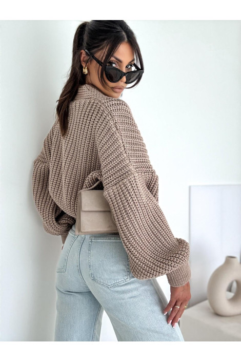 Krótki Sweter damski oversize beżowy guziki BOCCA