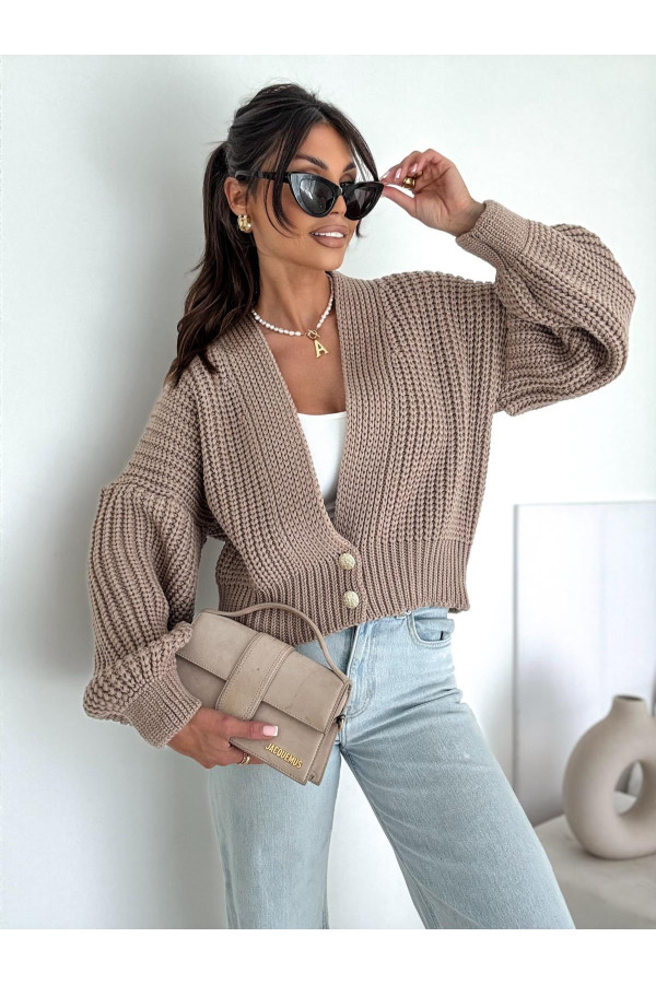 Krótki Sweter damski oversize beżowy guziki BOCCA
